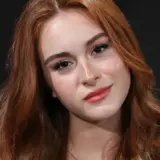 آسينا كيسكينجي