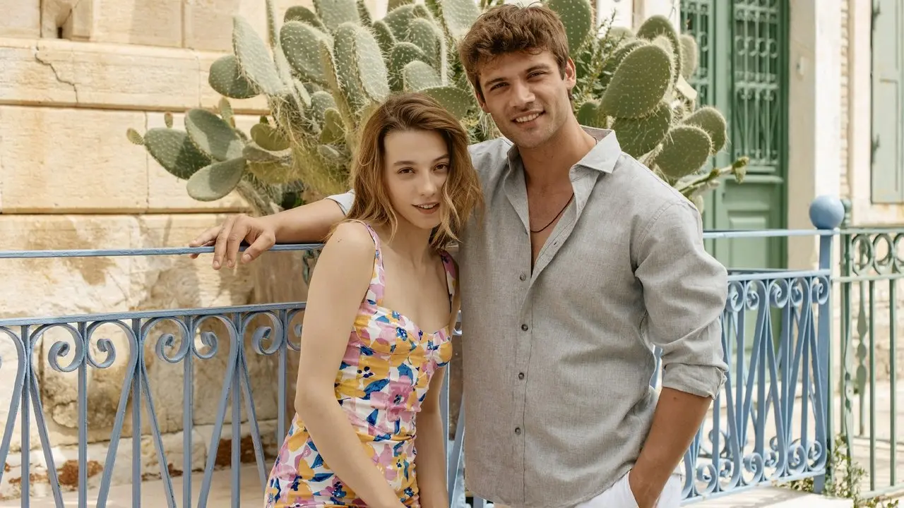 صورة الغلاف العريضة لمسلسل المدار Dönence بأجواء درامية مميزة