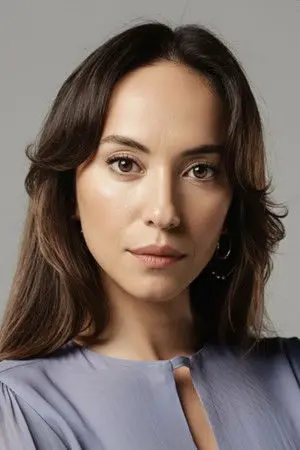 الممثلة دويغو ساريشين
