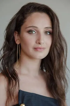 الممثلة غوكتشه آكْيلدز