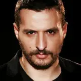 لطيف كورو