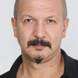 أوفوك أشار