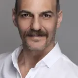 أوموت كاراداغ